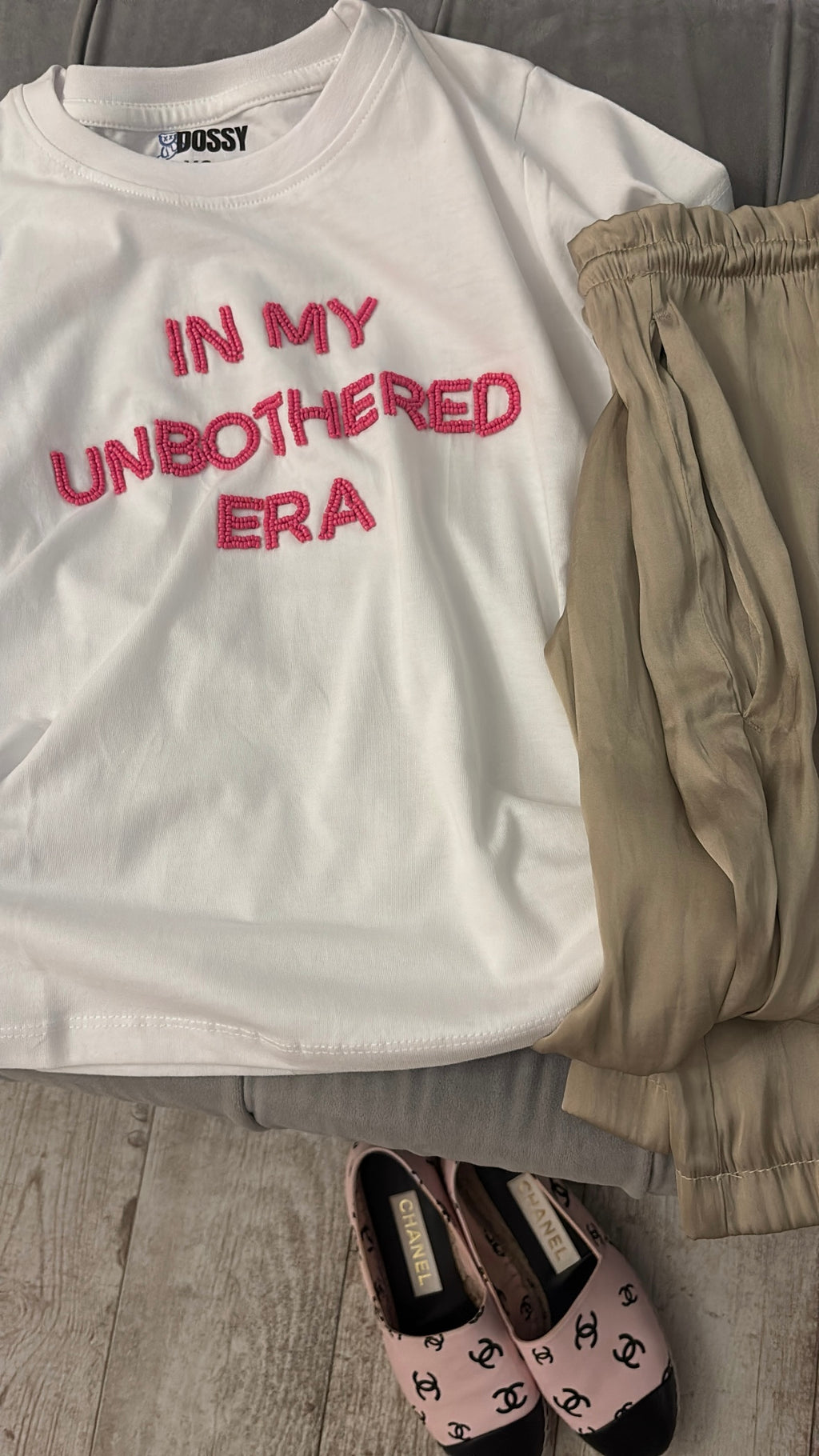 UNBOTHERED ERA TEE